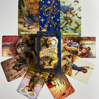 Карти Таро - Повсякденне Таро Відьом, зменшена (Everyday Witch Tarot)