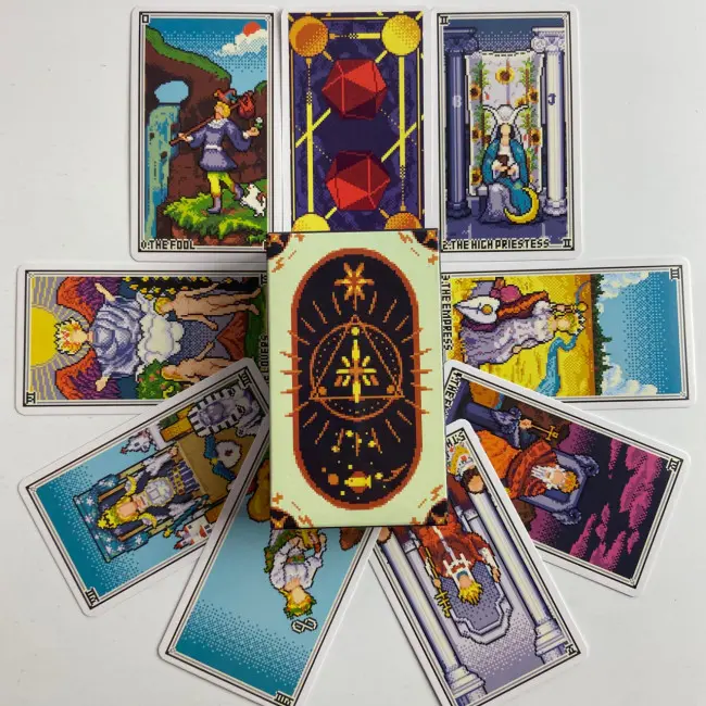 Карти Таро - Піксельне, зменшена (Pixel Tarot)